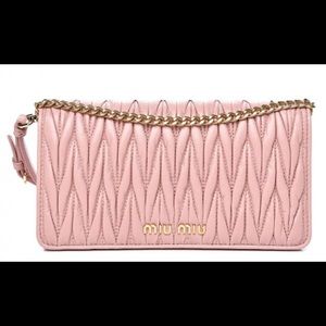 MIU MIU Matelasse Nappa Chain Crossbody Bag - Pink